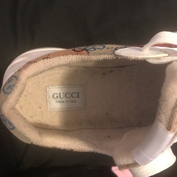 Selling them because I don’t want them anymore - Picture 2 of 4